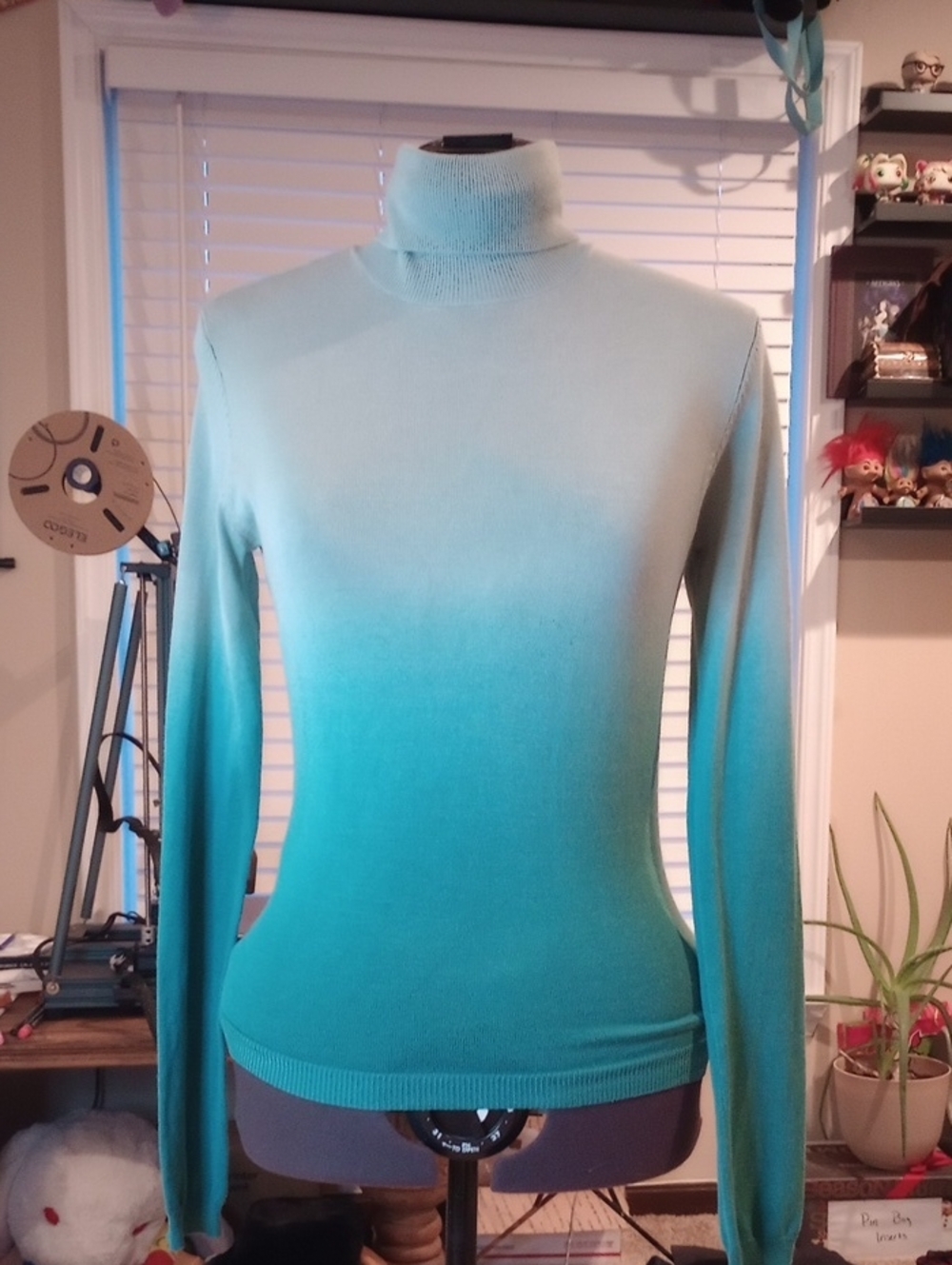 Vintage VS Seafoam-aqua Green Ombre Turtleneck
